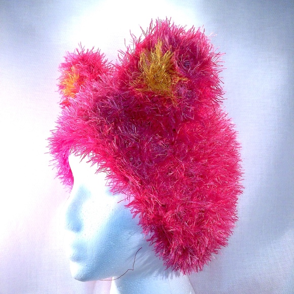 Wiggats - Furry Kitten Wiggat - Picture 2 of 4